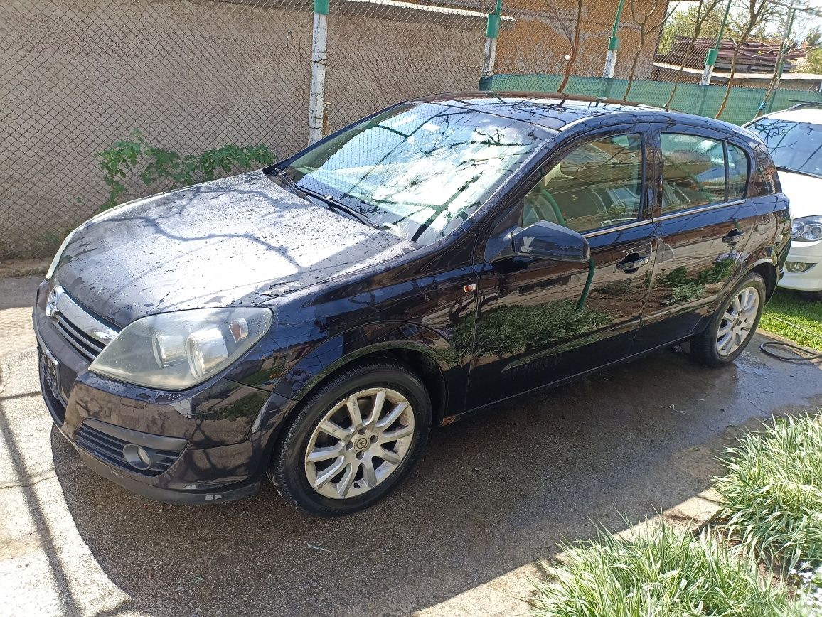 OPEL ASTRA H 1.6 105 кс. 2005г.