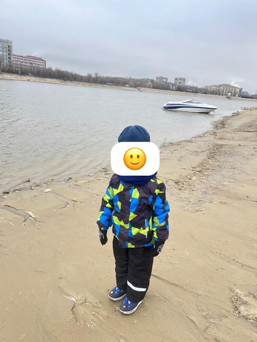 Продам детский зимний комбинезон