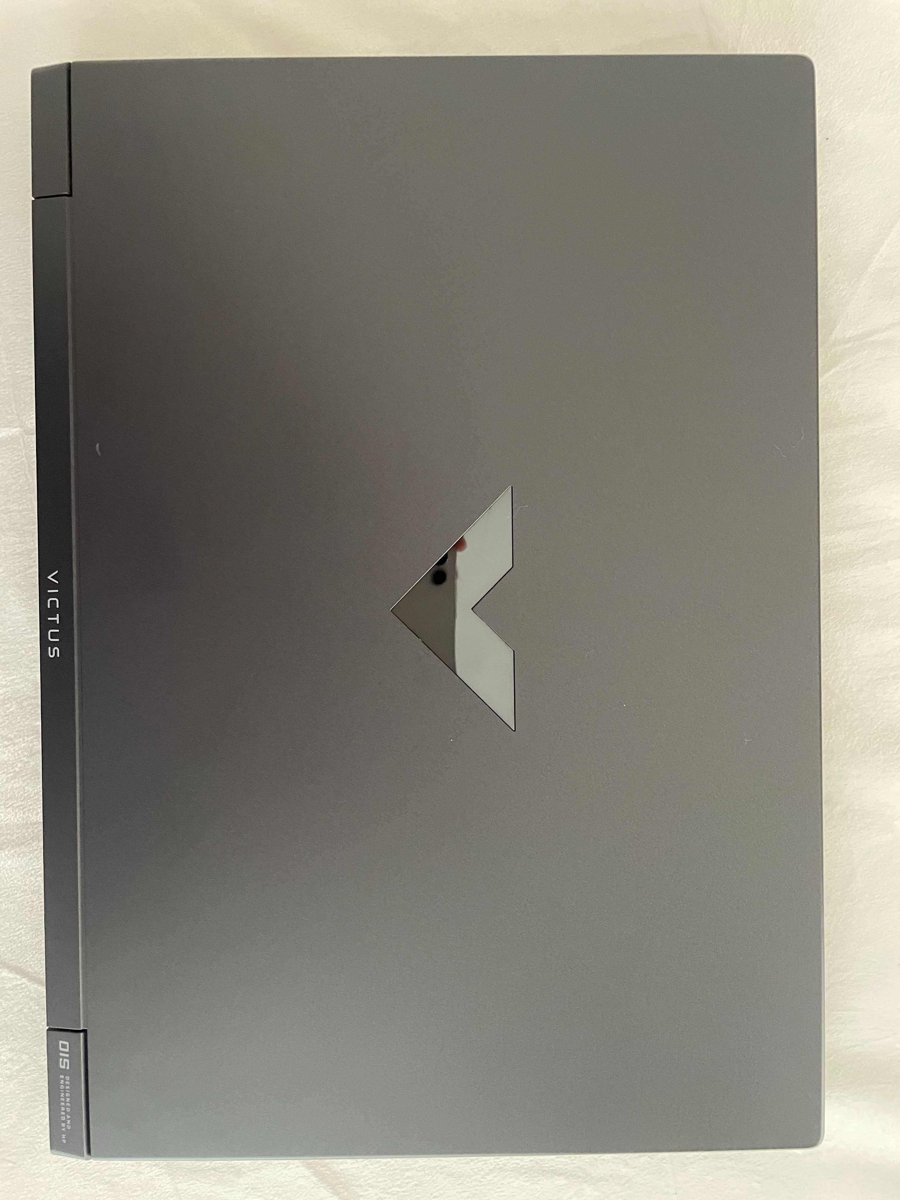 СРОЧНО продается Hp Victus i5 12450H GTX1650 DDR4 8GB 3200 SSD 1TB