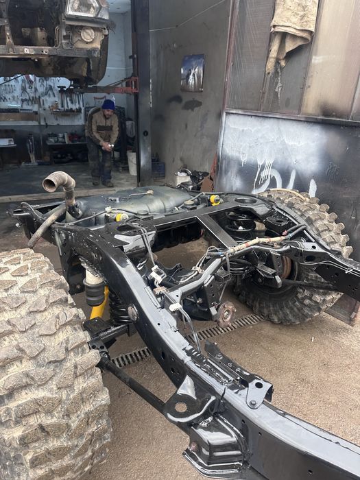 Vand Nissan Patrol Y61 M57 3.0 ( schimb cu miniexcavator )