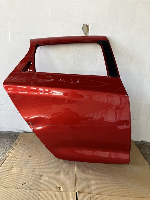 Задна дясна врата за Renault Zoe Рено Зое 2015г