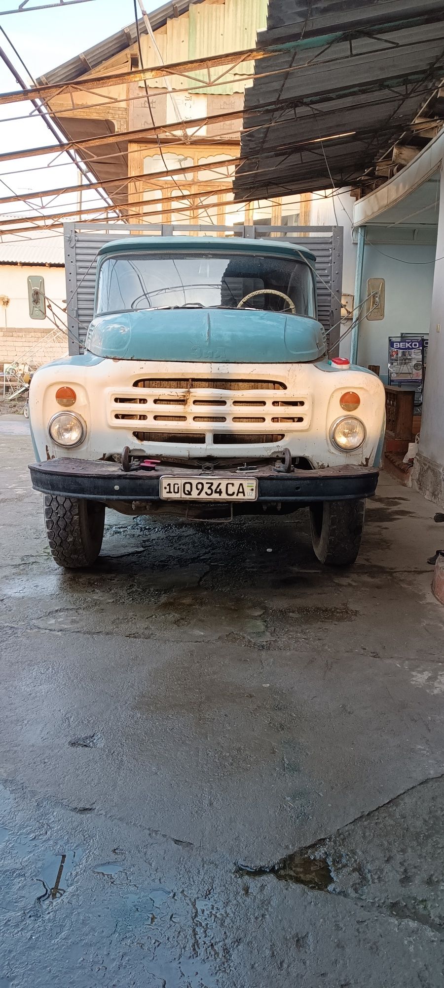 Zil bartavoy sotiladi