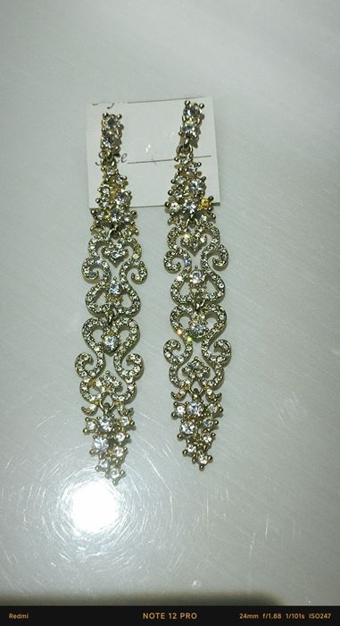 Zirak sirgʻa bijuteriya