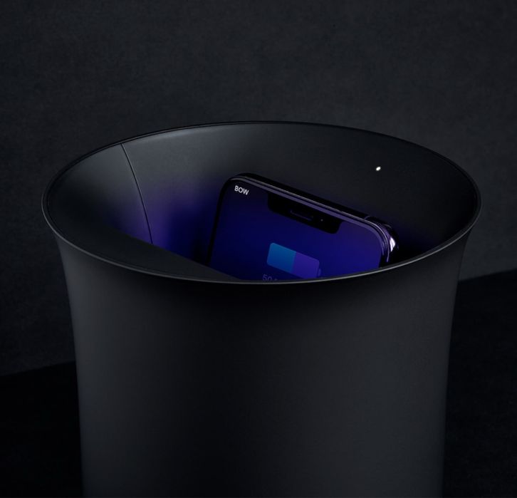 Incarcator wireless cu sterilizator UV Lexon Oblio