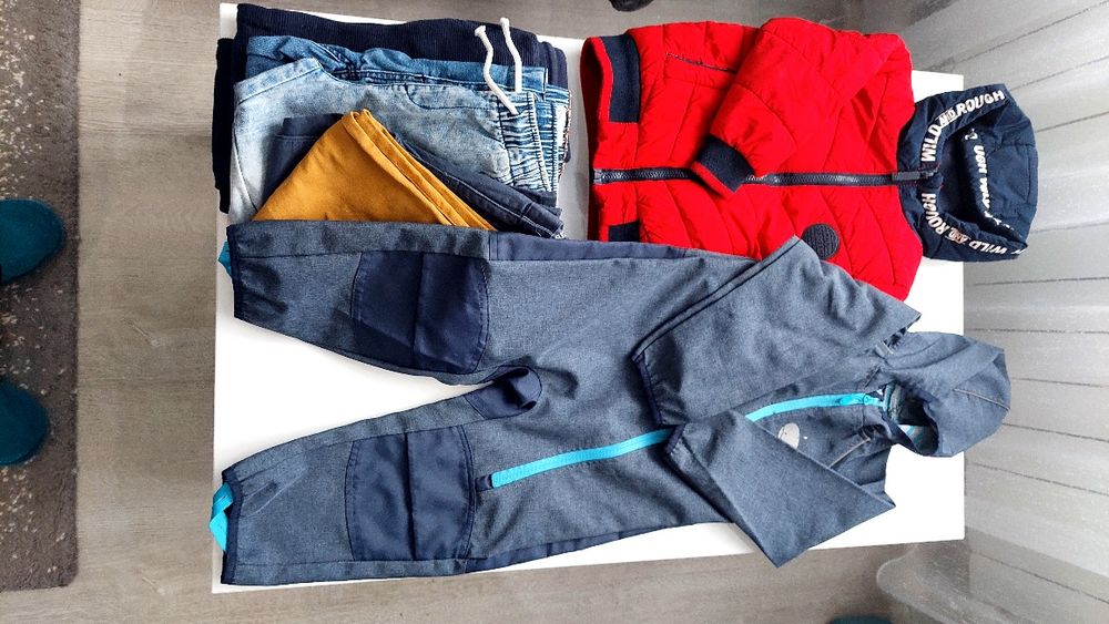 Hăinuțe băiețel mărime 98/104