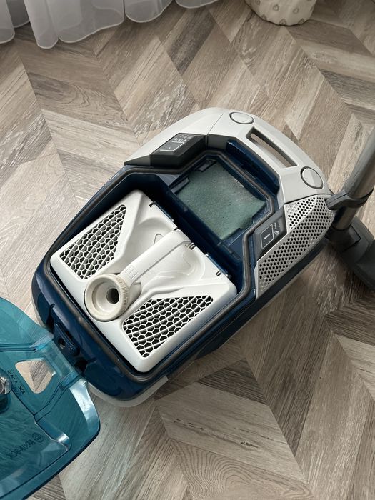 Пылесос моющий Thomas с aqua box