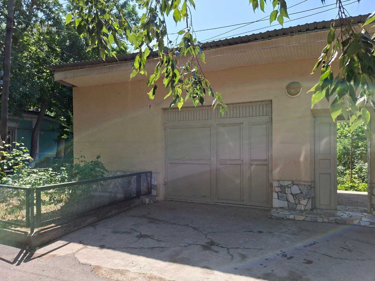Срочно продается угловой участок от собственника ор-р Mirabad Avenue