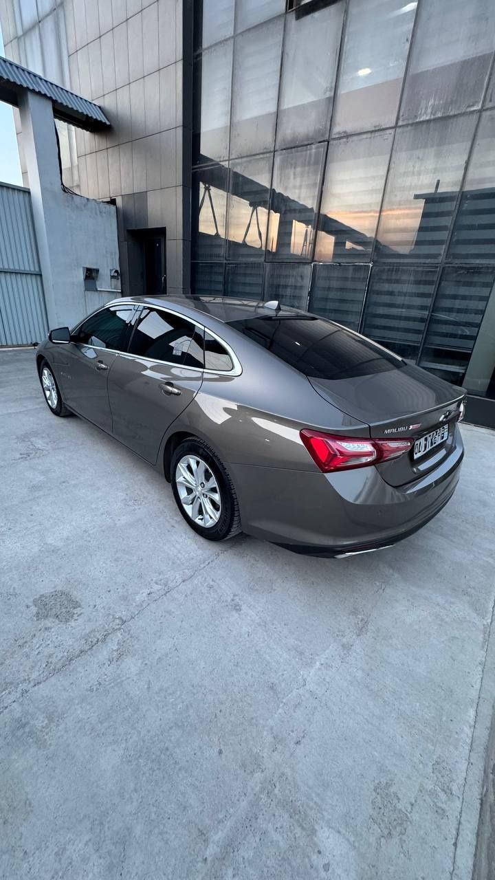 Malibu primer 2021 yil 31.000 km yurigan