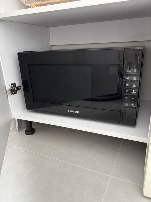 Продам микроволновку , микроволновая печь