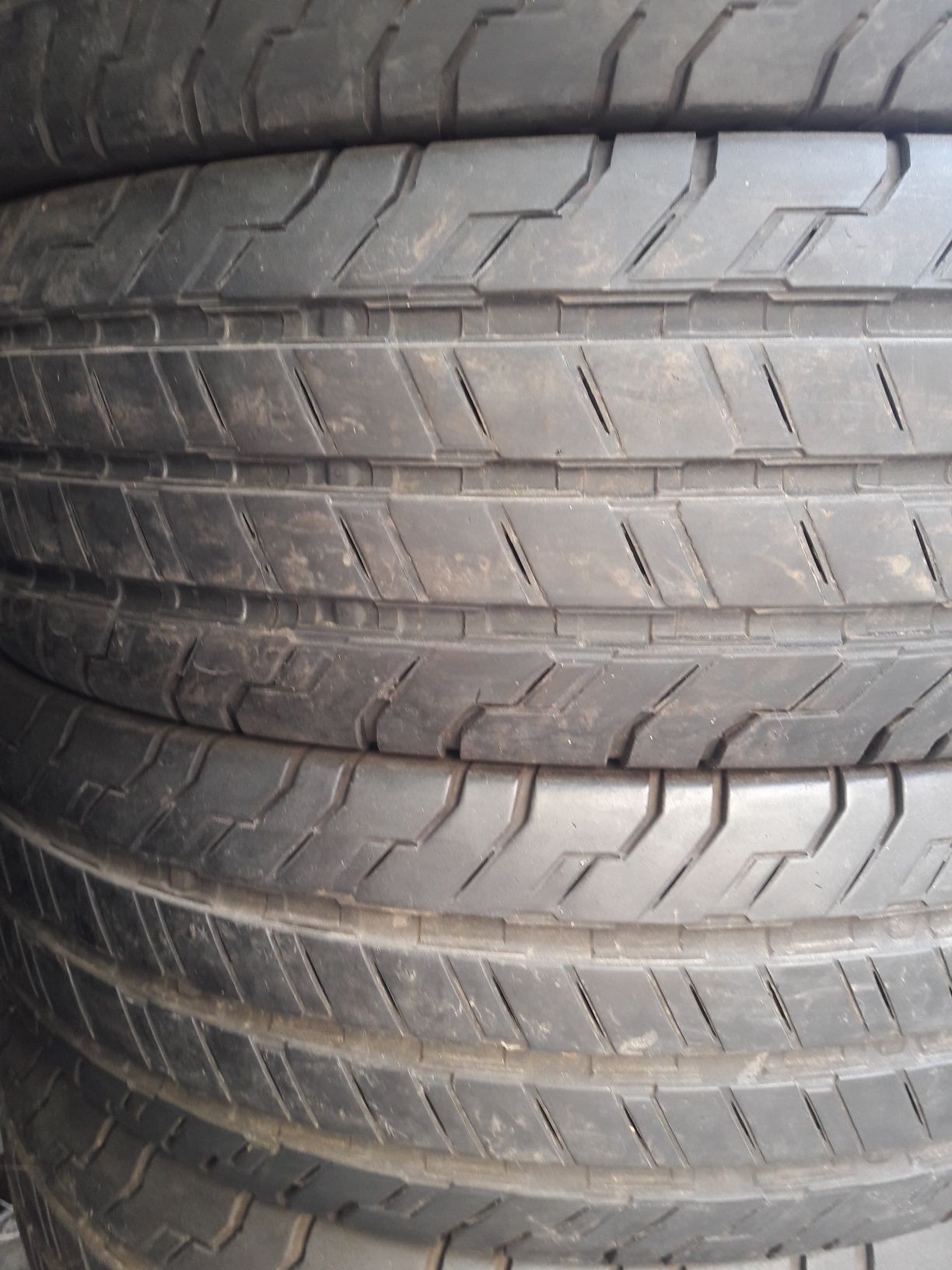 4 anvelope 215/75r16c vară Continental preț 260 lei bucata