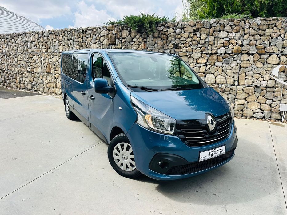 Renault Trafic •8+1•9 locuri•Garantie 1 An•Istoric complet service•Camera•