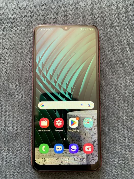 Продам Samsung A12.