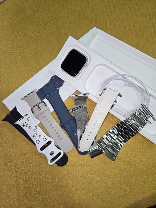 Apple watch SE ( Gen 2 )