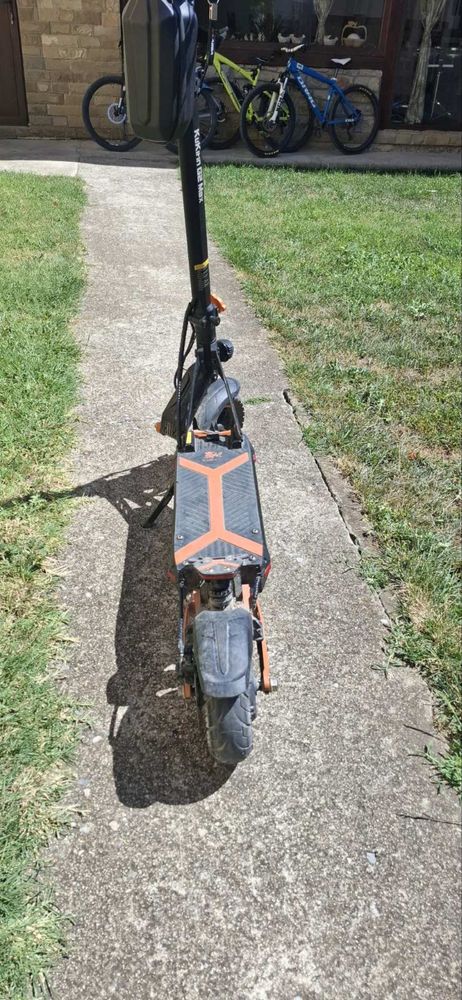 Електрическа тротинетка g2 max