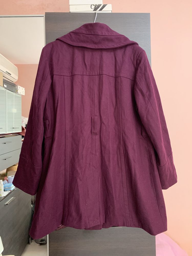 Zara Палто зимно,бежово,различни