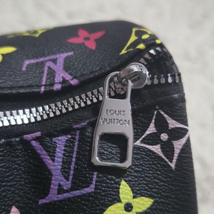 Louis Vuitton Geanta Neagra