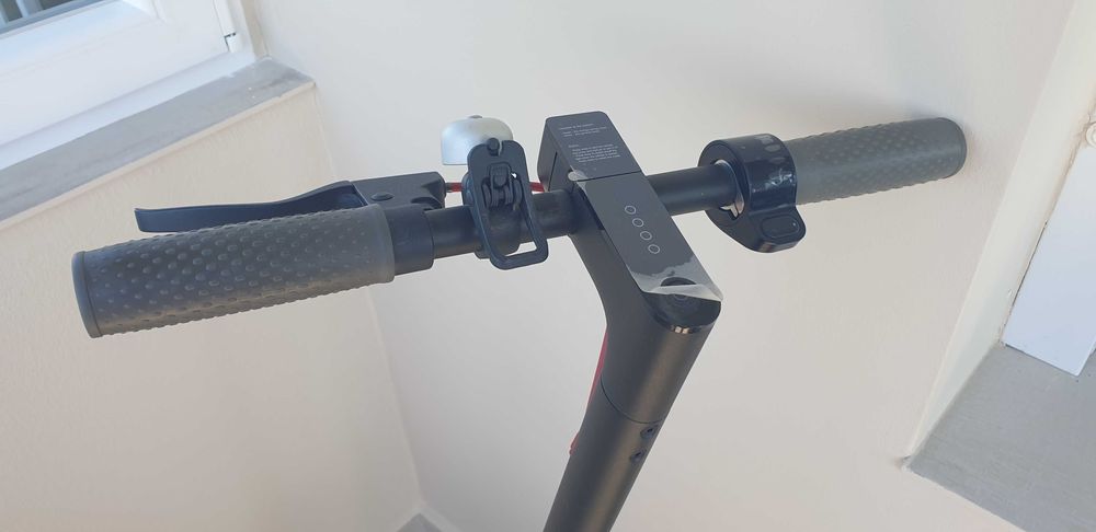 Trotineta electrica Xiaomi Mijia 365