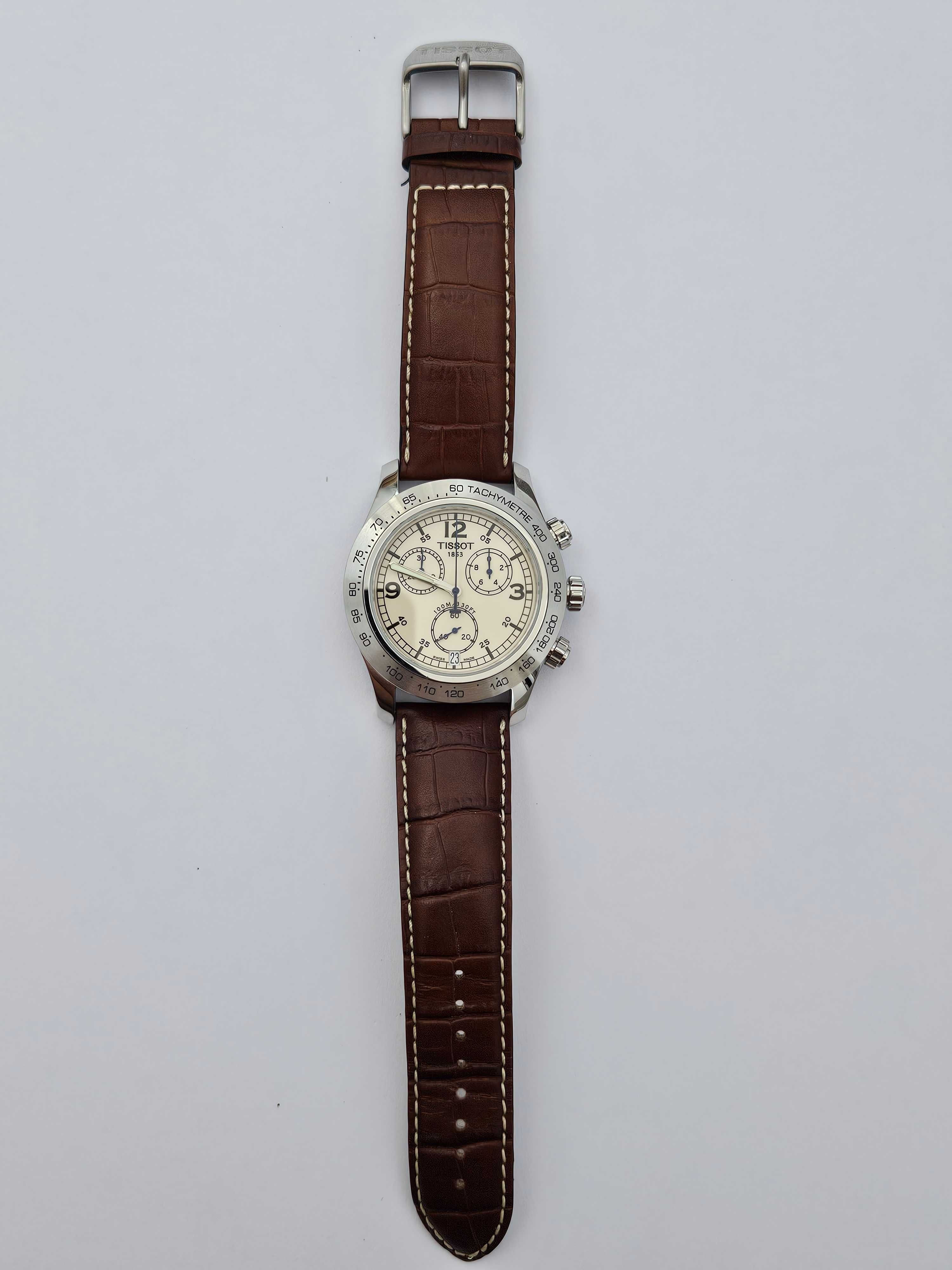 Ceas barbatesc Tissot V8