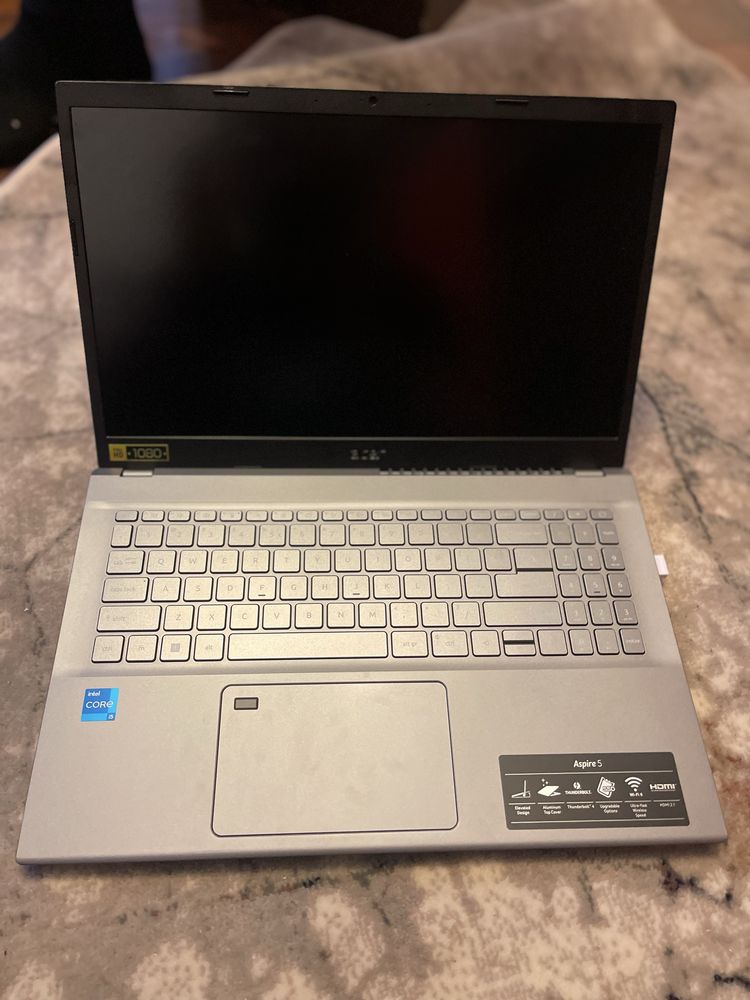 Laptop nou Acer Aspire A515