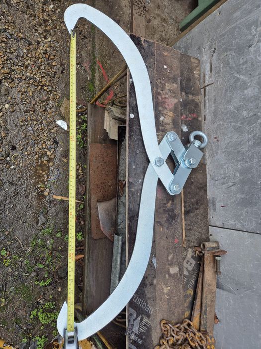 Vând clește pt bușteni