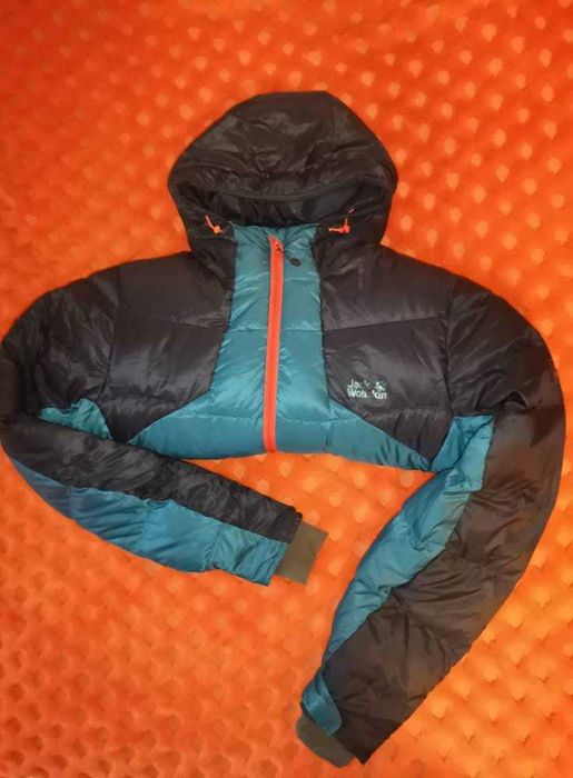 JACK WOLFSKIN Мъжко пухено яке
Чисто НОВО-без етикет ,Хл