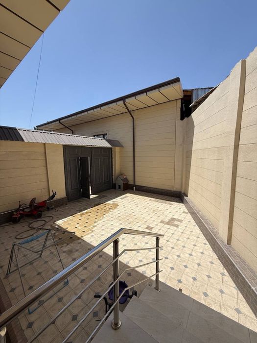 Сергели туманида уй сотилади йенги курилган