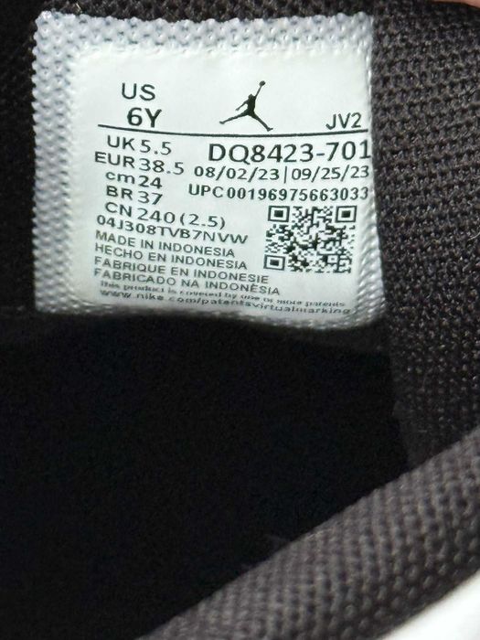 Nike Air Jordan 1 Mid Yellow Ochre White Black