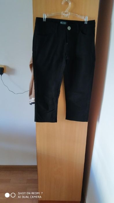pantaloni scurti negri