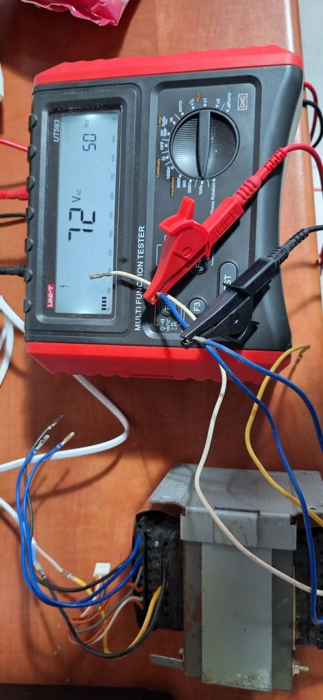 Transformator amplificator