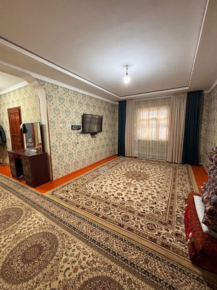 Продаётся дом со всеми удобствами, центр