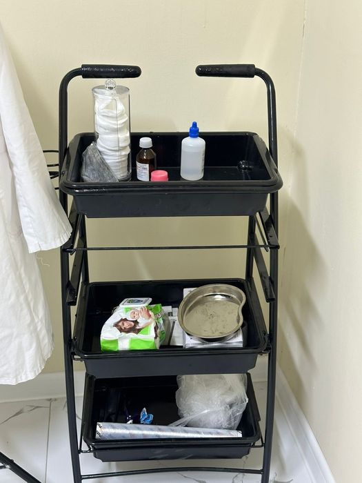 Тележка для окрашивания волос