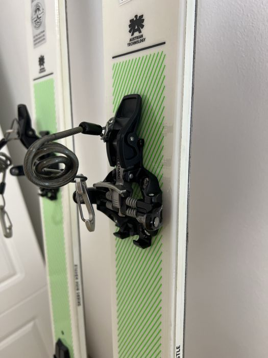 Set complet schiuri de tură Kastle TX 87