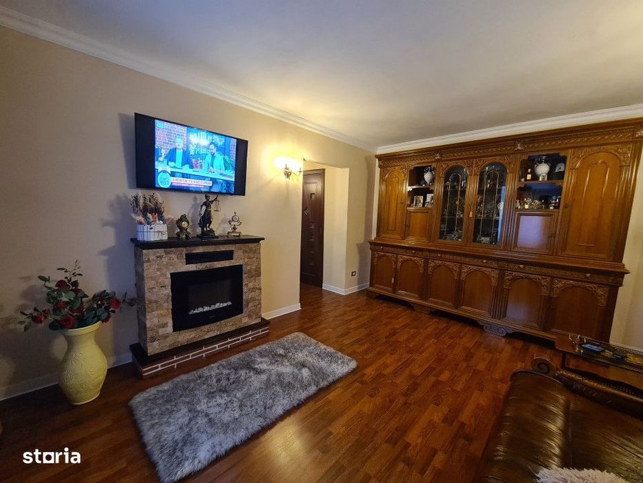 Vanzare apartament 2 camere mobilat/utilat, in Tg.Jiu - 8 Mai