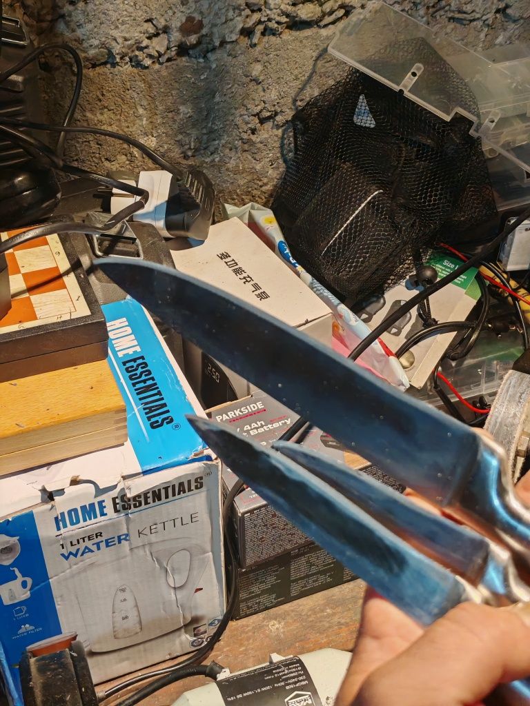 възстановяване на стари ножове възстановяване на стари ножове от Добри