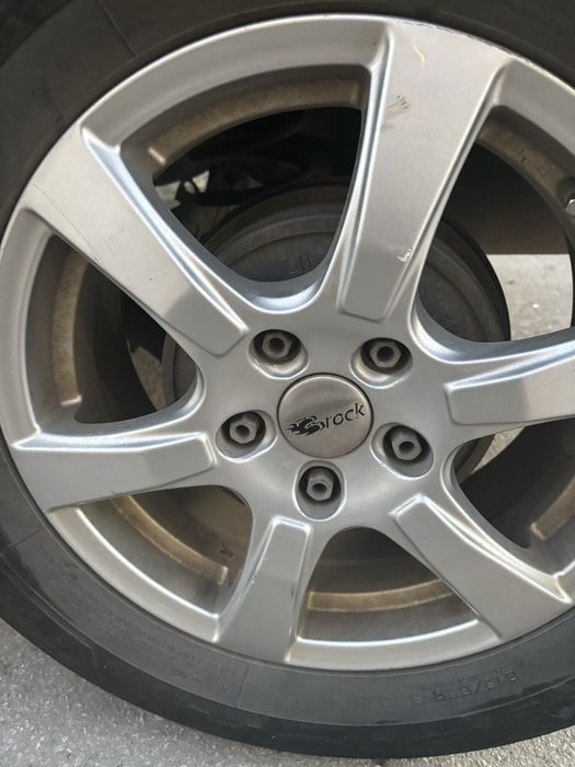 205/65/16 гуми с джанти