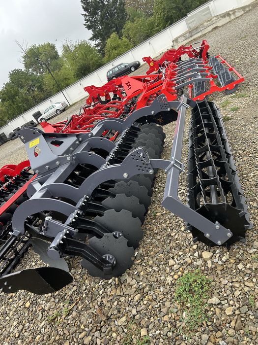 Teradisc Strumik și Euro Mazs 4 m. Plug. Combinator. Scarificator