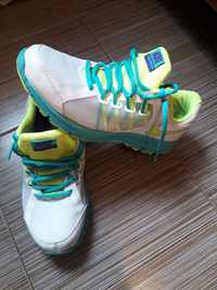Adidasi Nike 40cm