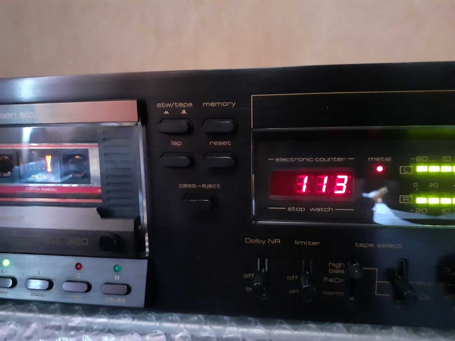 Дек Топ модел SABA CD-360 -Перфектен като нов. ПРОМОЦИЯ.