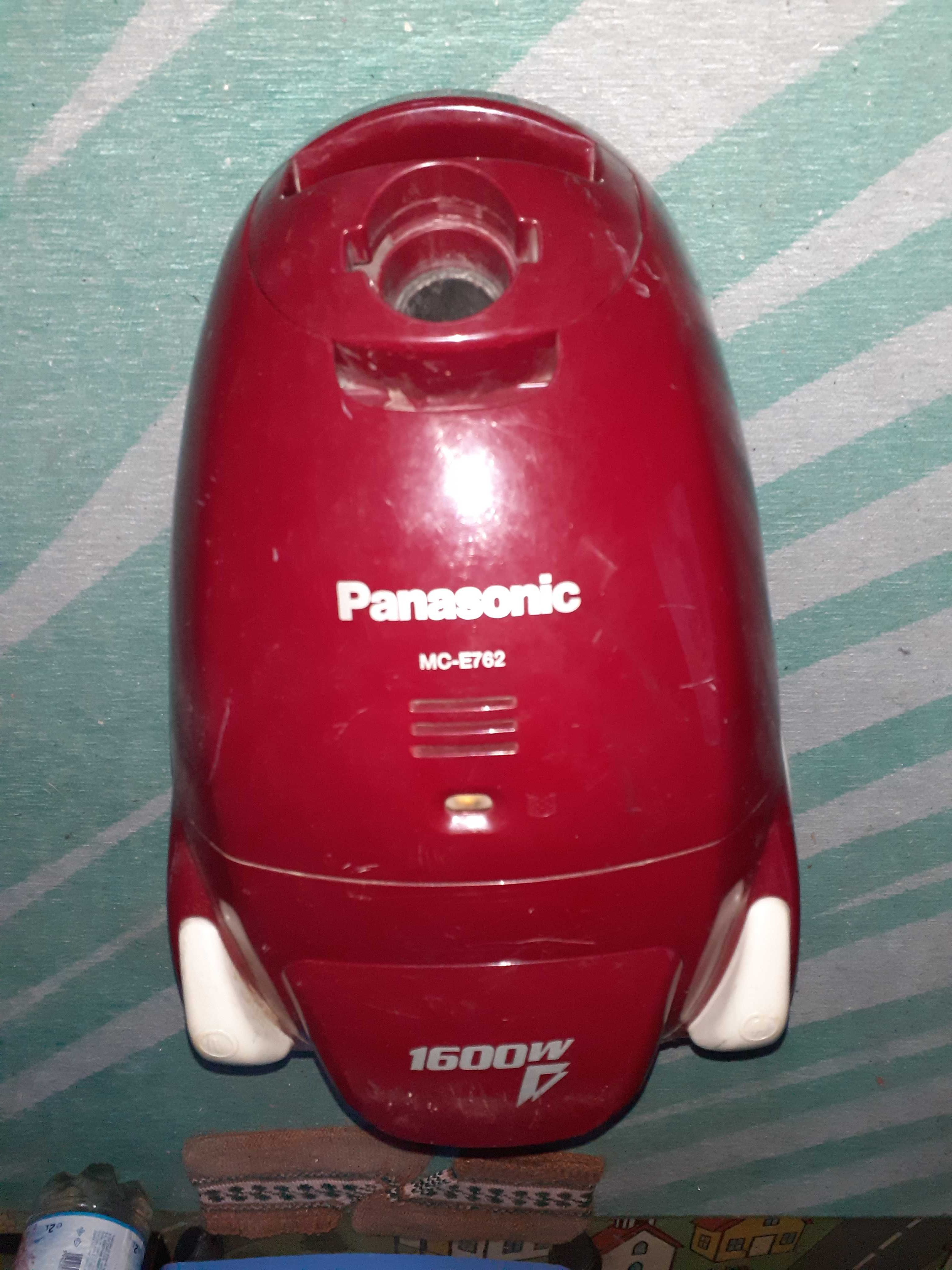 Aspirator Panasonic 1600W. Defect ideal programul rabla.