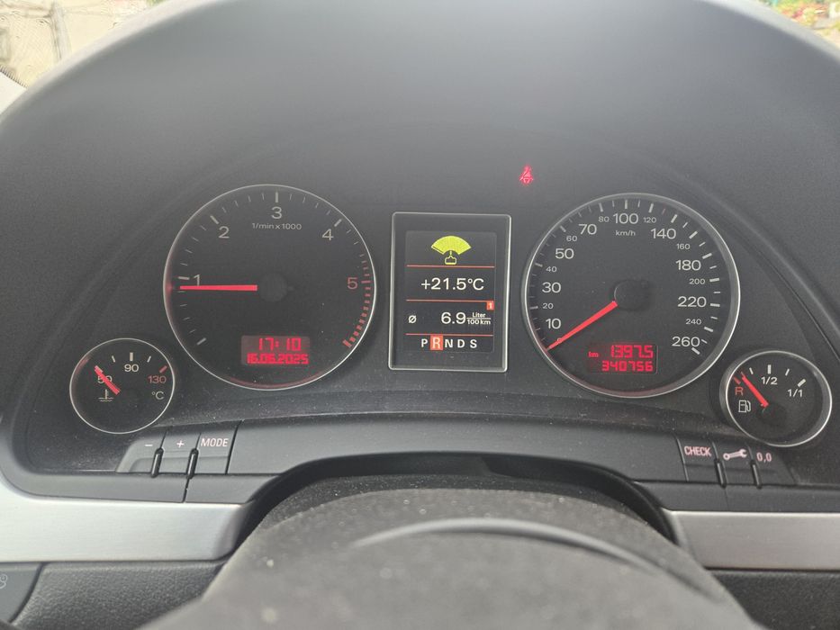 Audi a4 b7 2007 143 cp