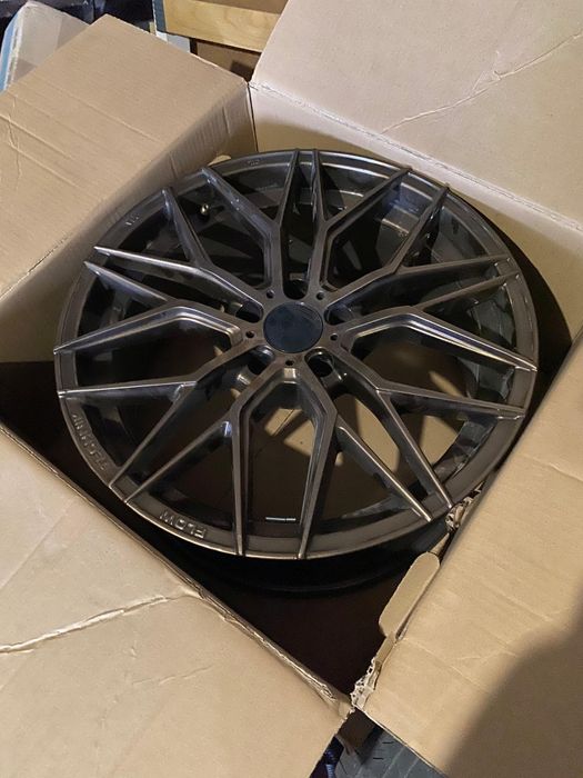 Продаю диски 19 размера