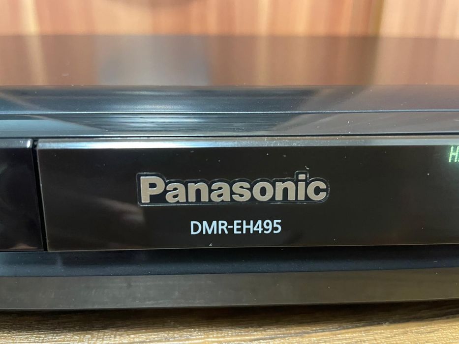 Panasonic DMR-EH495 DVD Recorder