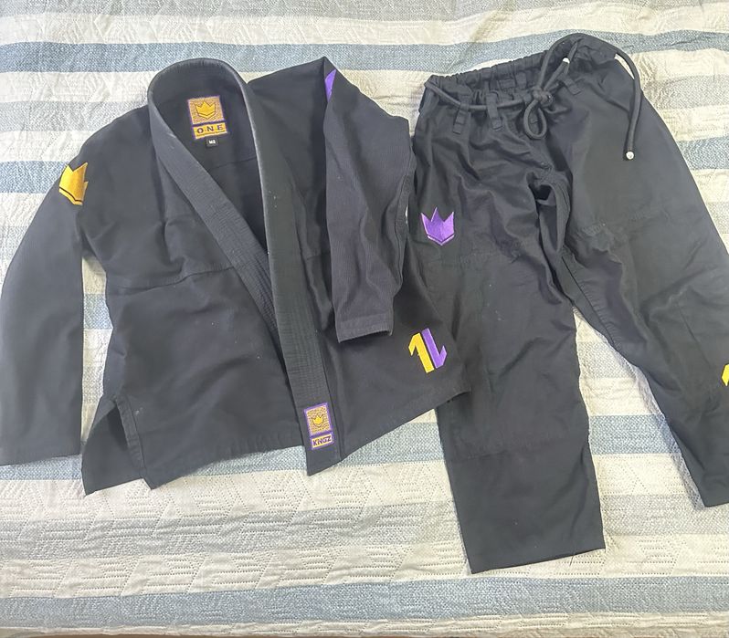 Кимоно для джиу джитсу, дзюдо KINGZ