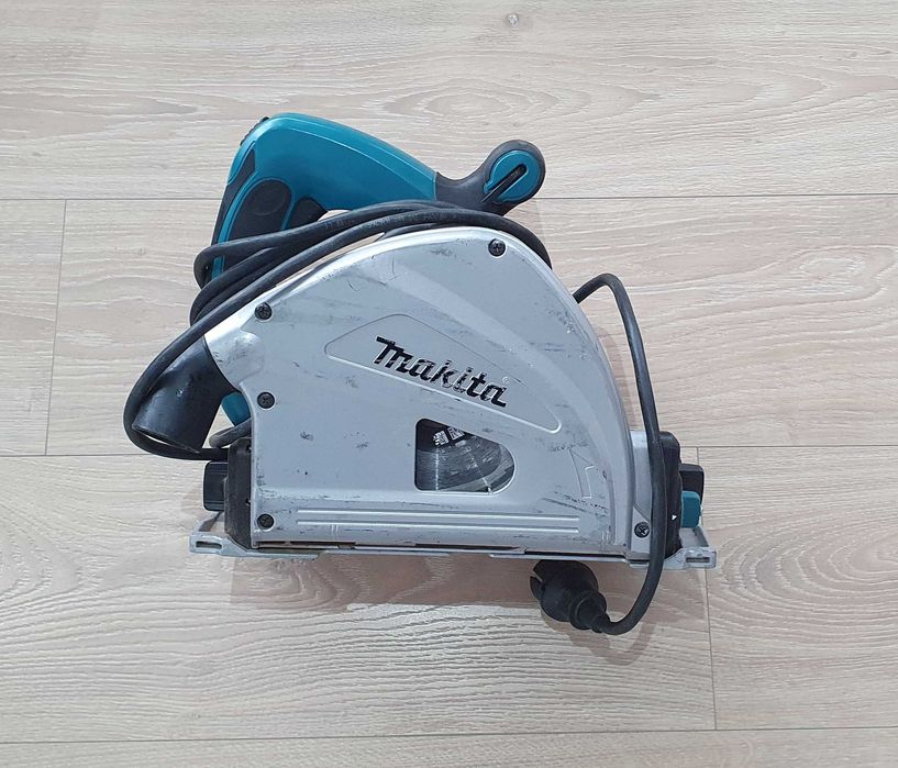 MAKITA SP6000 Потъващ циркулярен трион