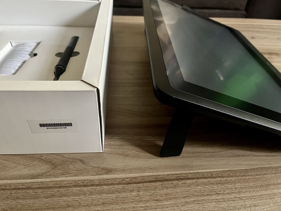 Tableta grafica Wacom Cintiq 16