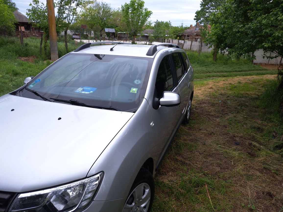 Vand Dacia Logan MCV cu gpl