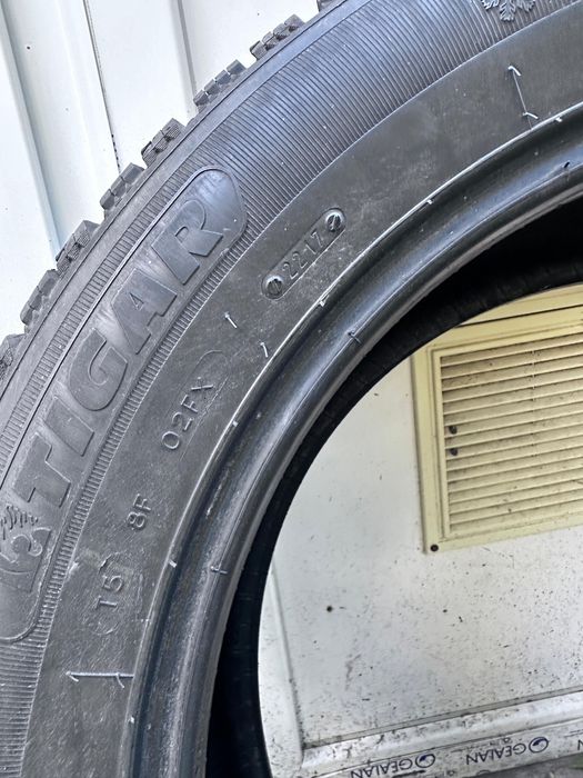 Vand 2 Anvelope iarna 235/55 R19