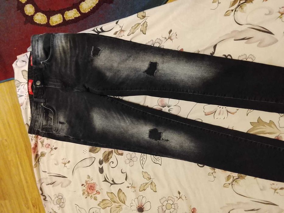 Vand haine de firma originale mărimi Ssi M