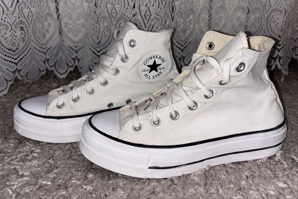 Бели кецове Converse all stars