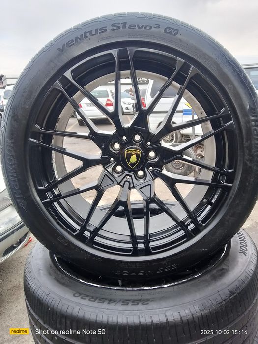 Lamborghini Fason r20